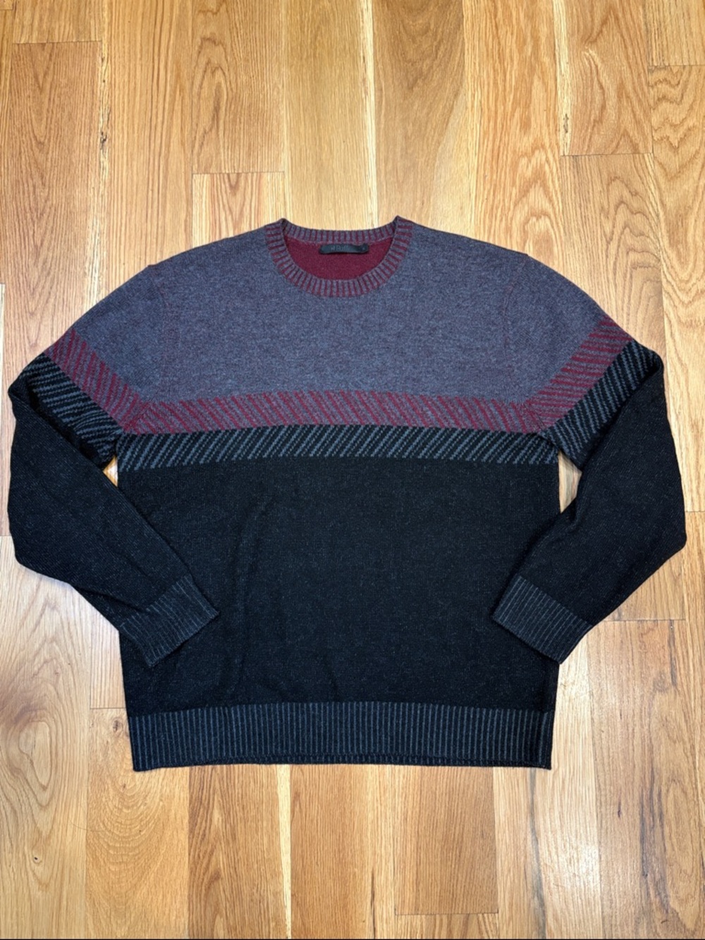 Men’s Raffi Wool/Cashmere blend sweater, Size XL